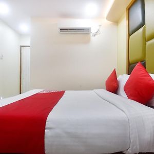Hotel O Royal Aqua